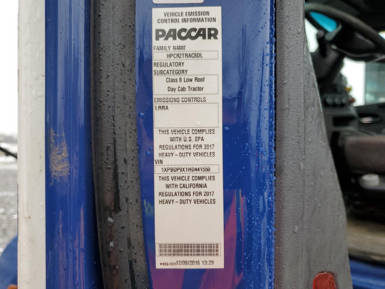 Lot #3287411364 2017 PETERBILT 579