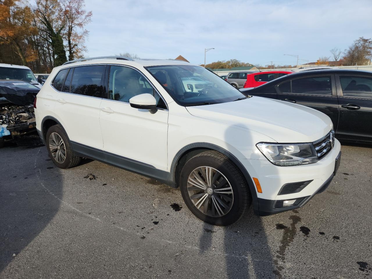 VOLKSWAGEN TIGUAN SE