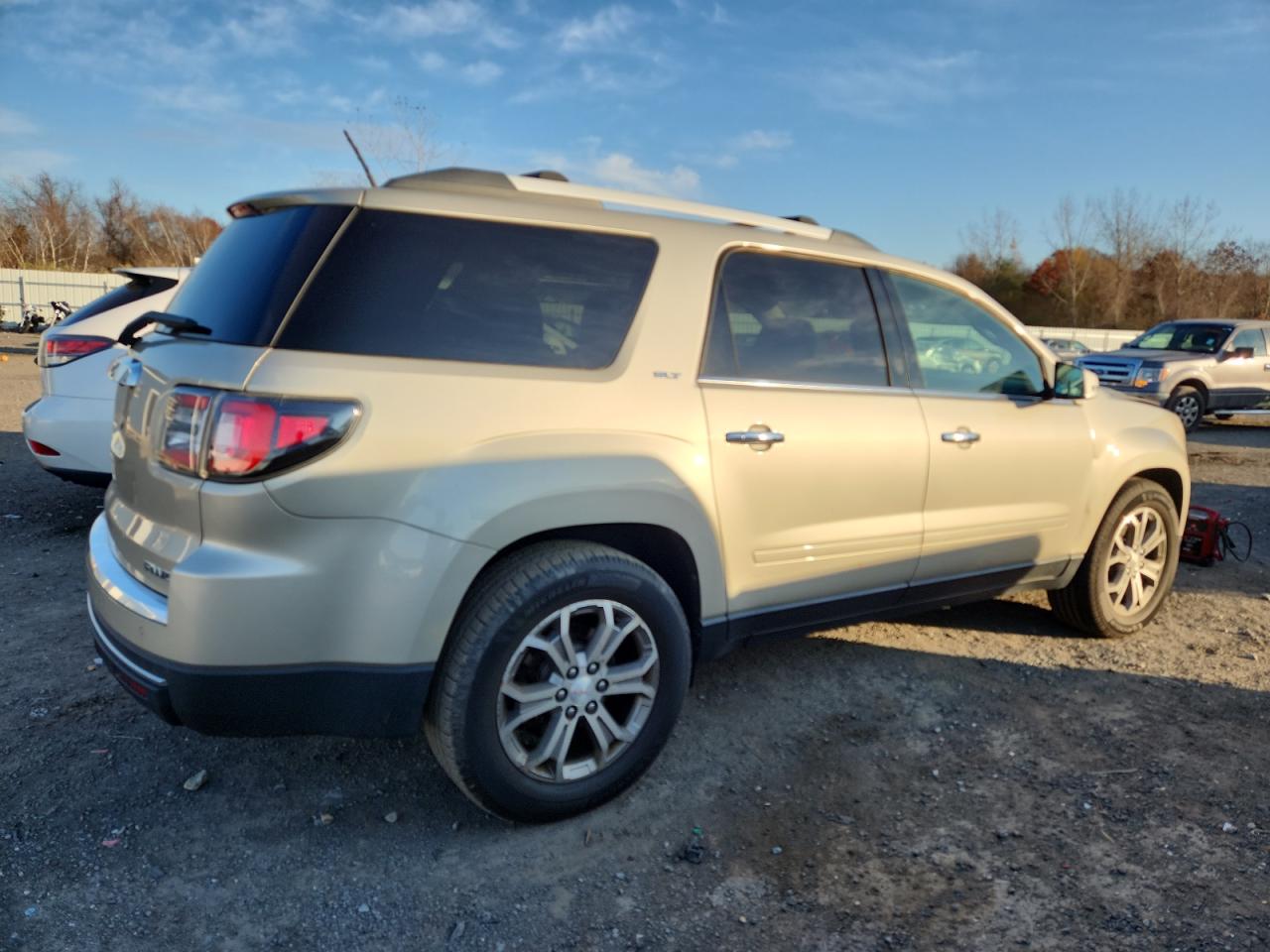 GMC ACADIA SLT-1
