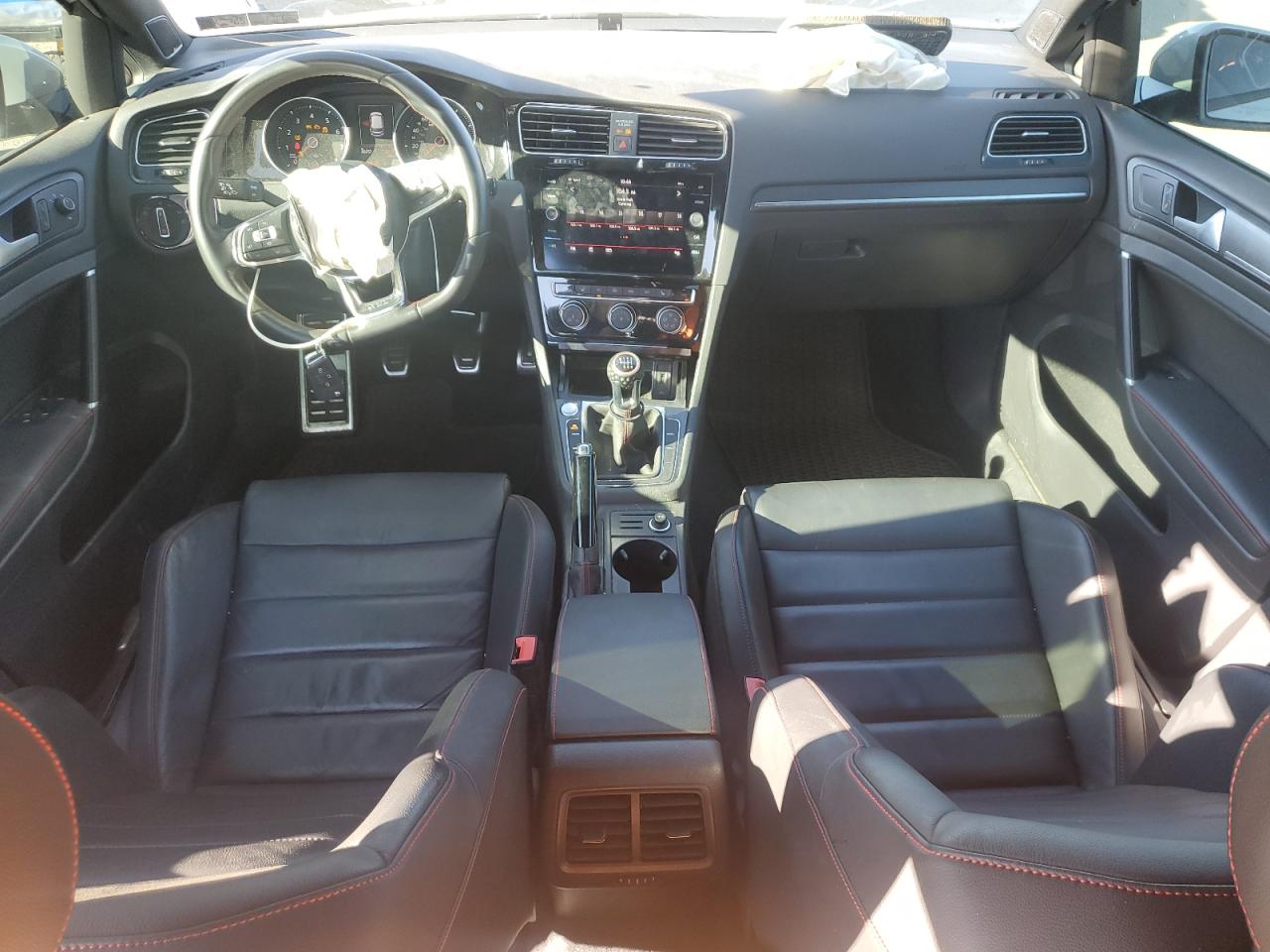 VOLKSWAGEN GOLF GTI S