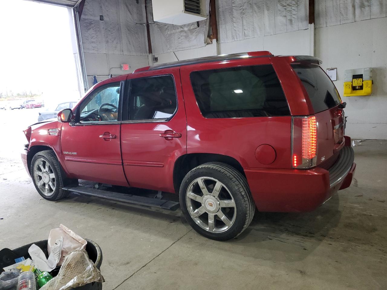 CADILLAC ESCALADE PREMIUM