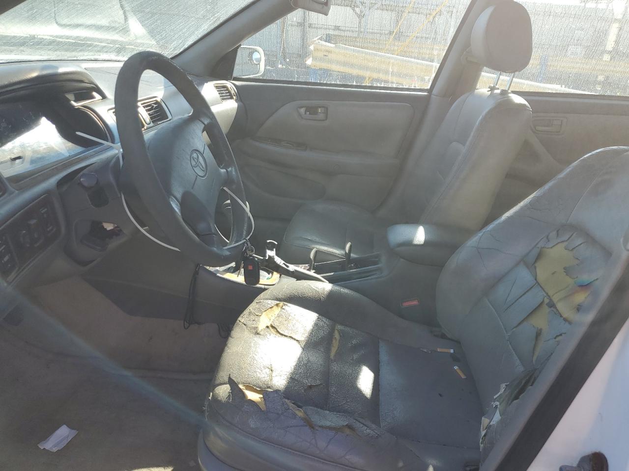 Lot #3302869926 2001 TOYOTA CAMRY CE