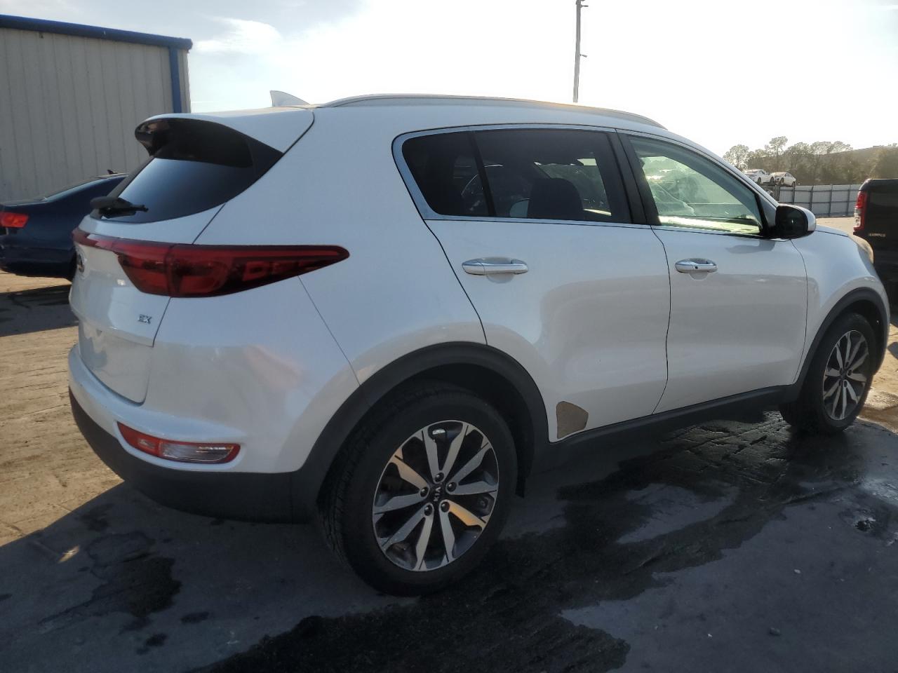 KIA SPORTAGE EX