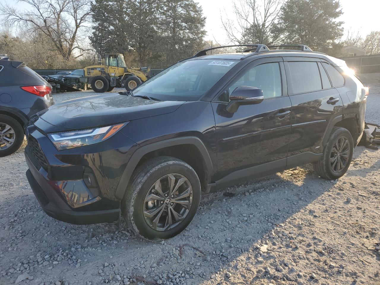 TOYOTA RAV4 XLE PREMIUM