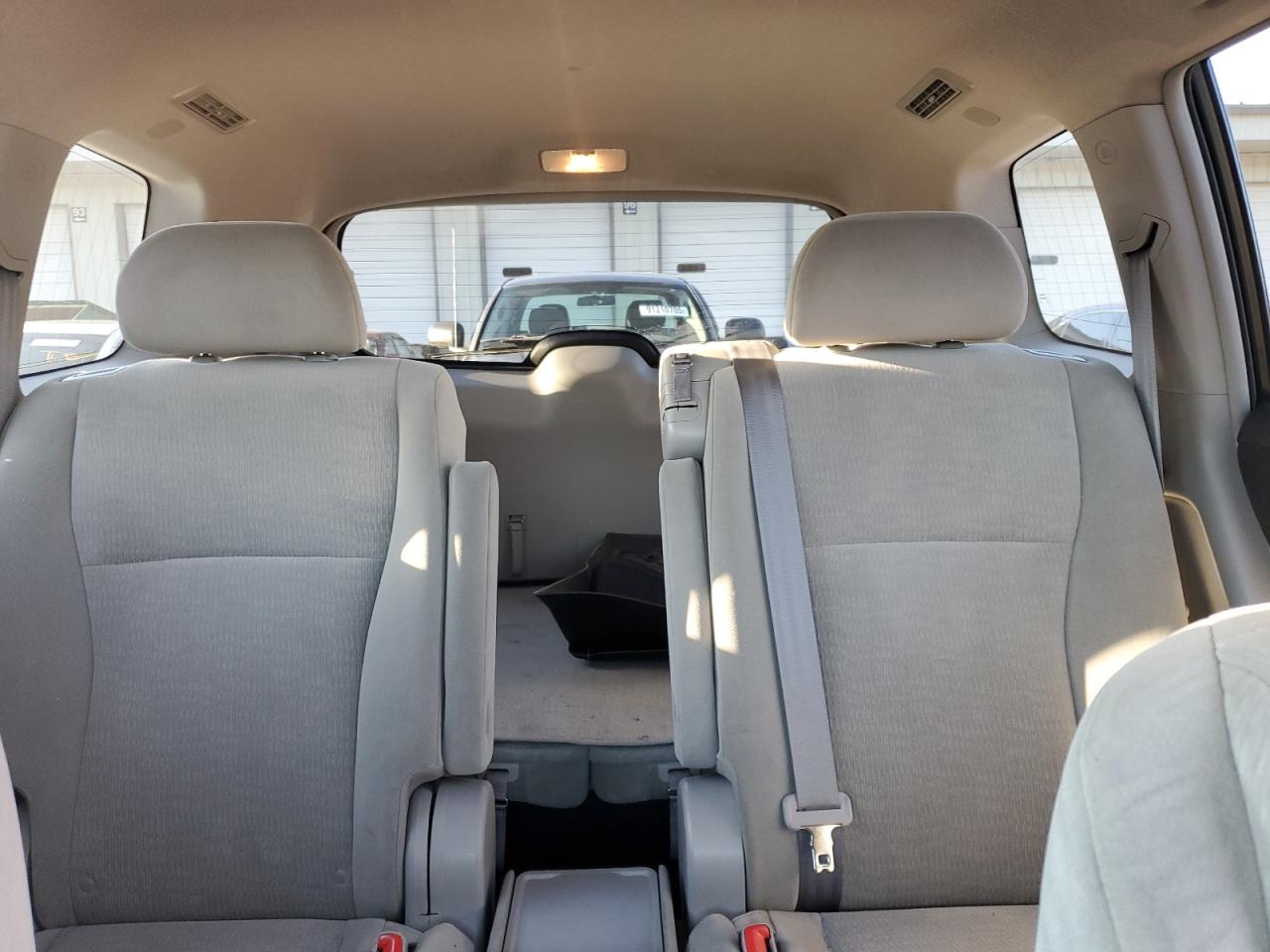 TOYOTA HIGHLANDER BASE