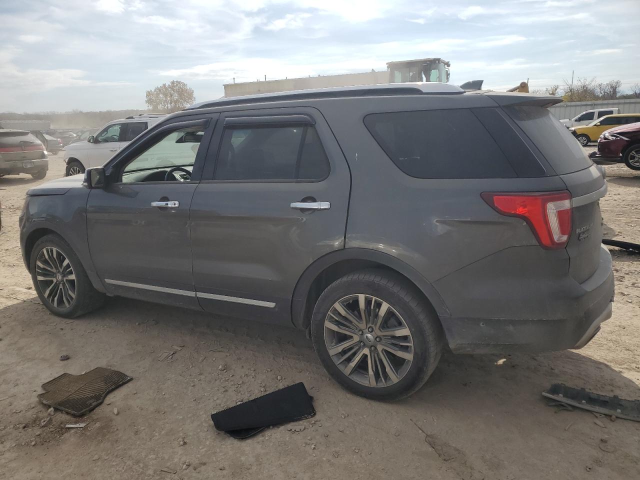 FORD EXPLORER PLATINUM