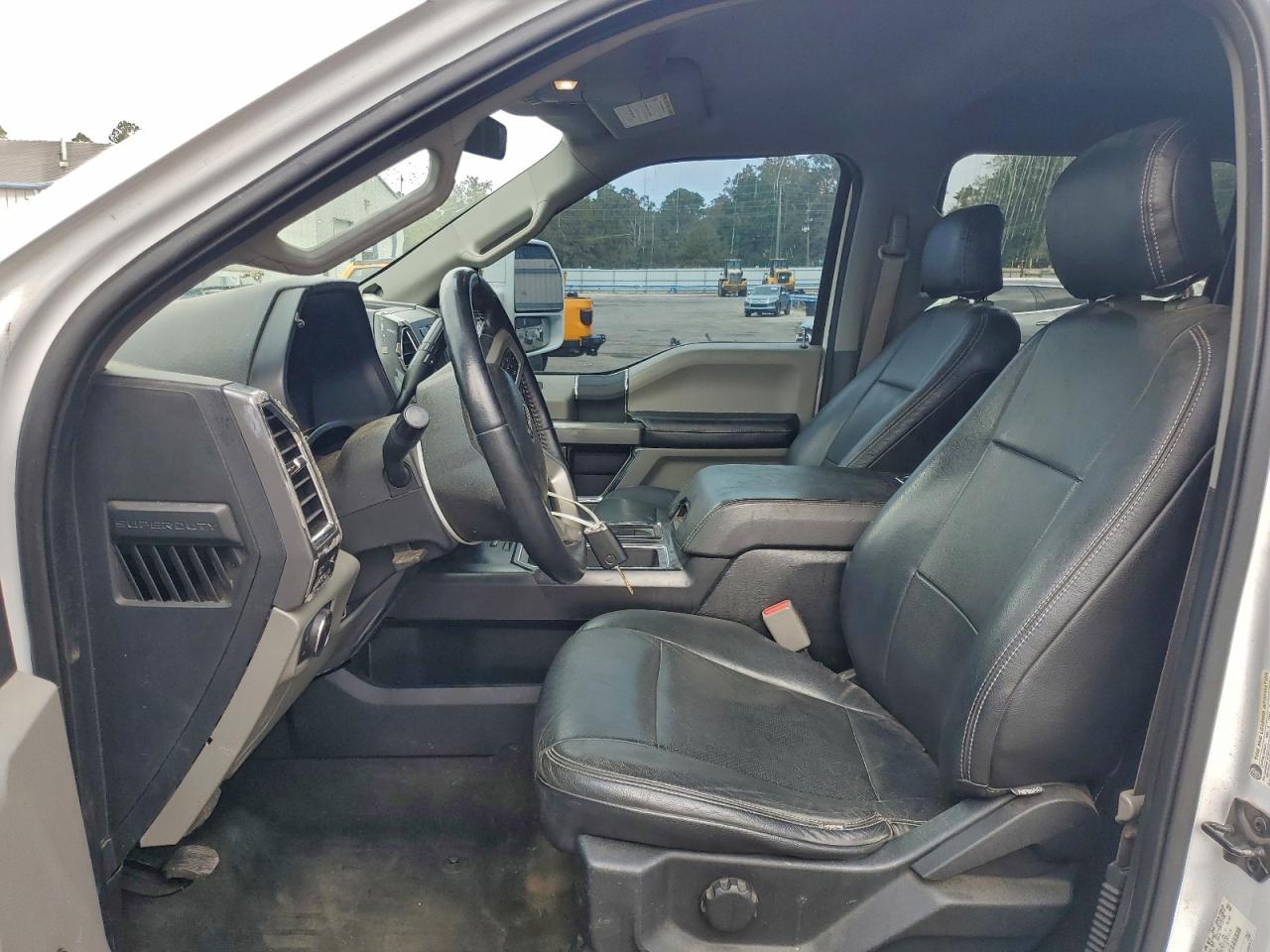 FORD F-250 SUPER DUTY