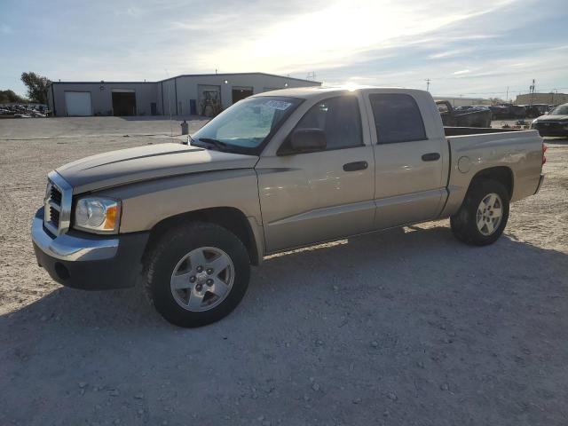 Global Auto Auctions: 2005 DODGE DAKOTA QUA