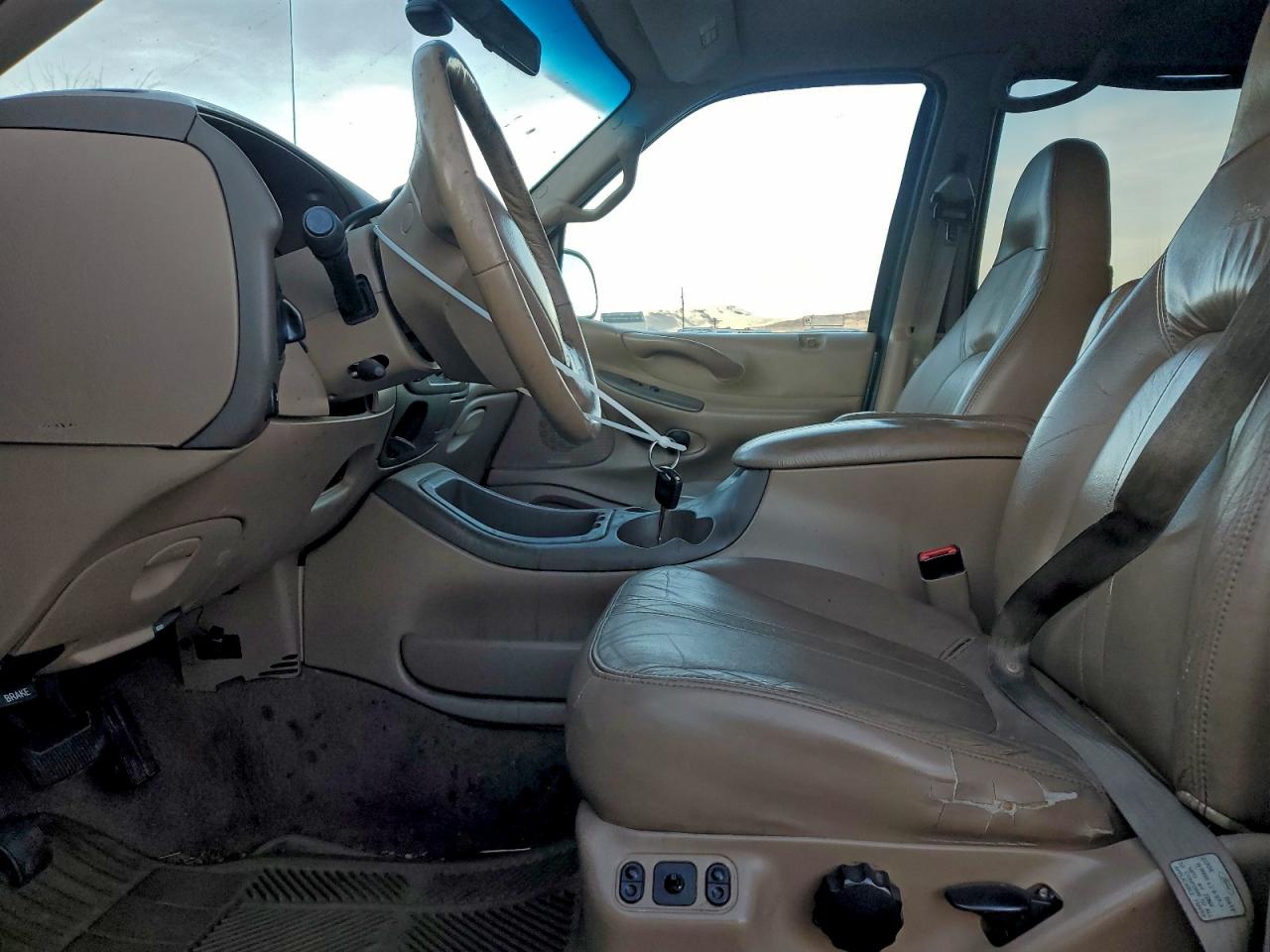 Lot #3297272385 1998 FORD EXPEDITION