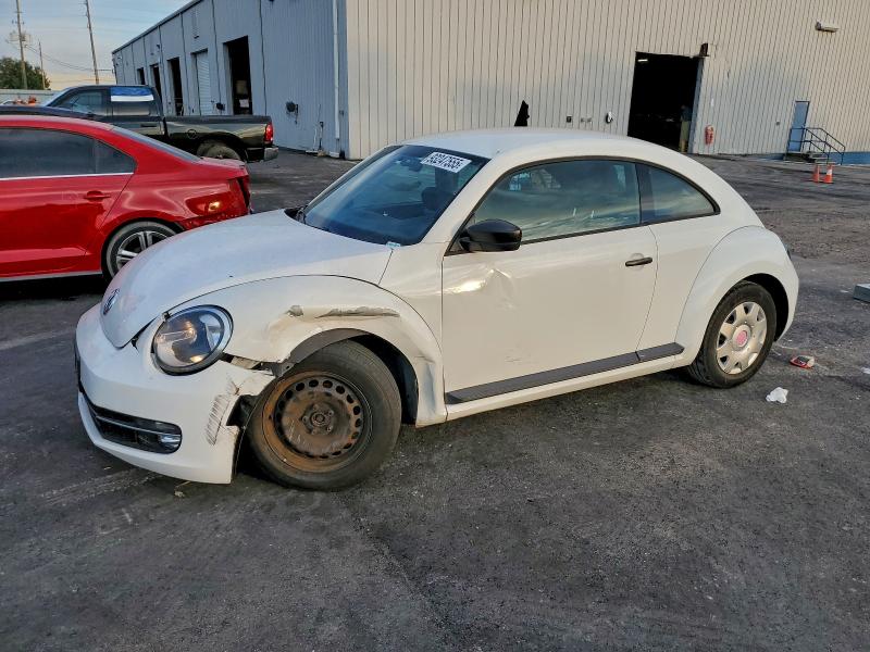 2012 VOLKSWAGEN BEETLE #3309600576