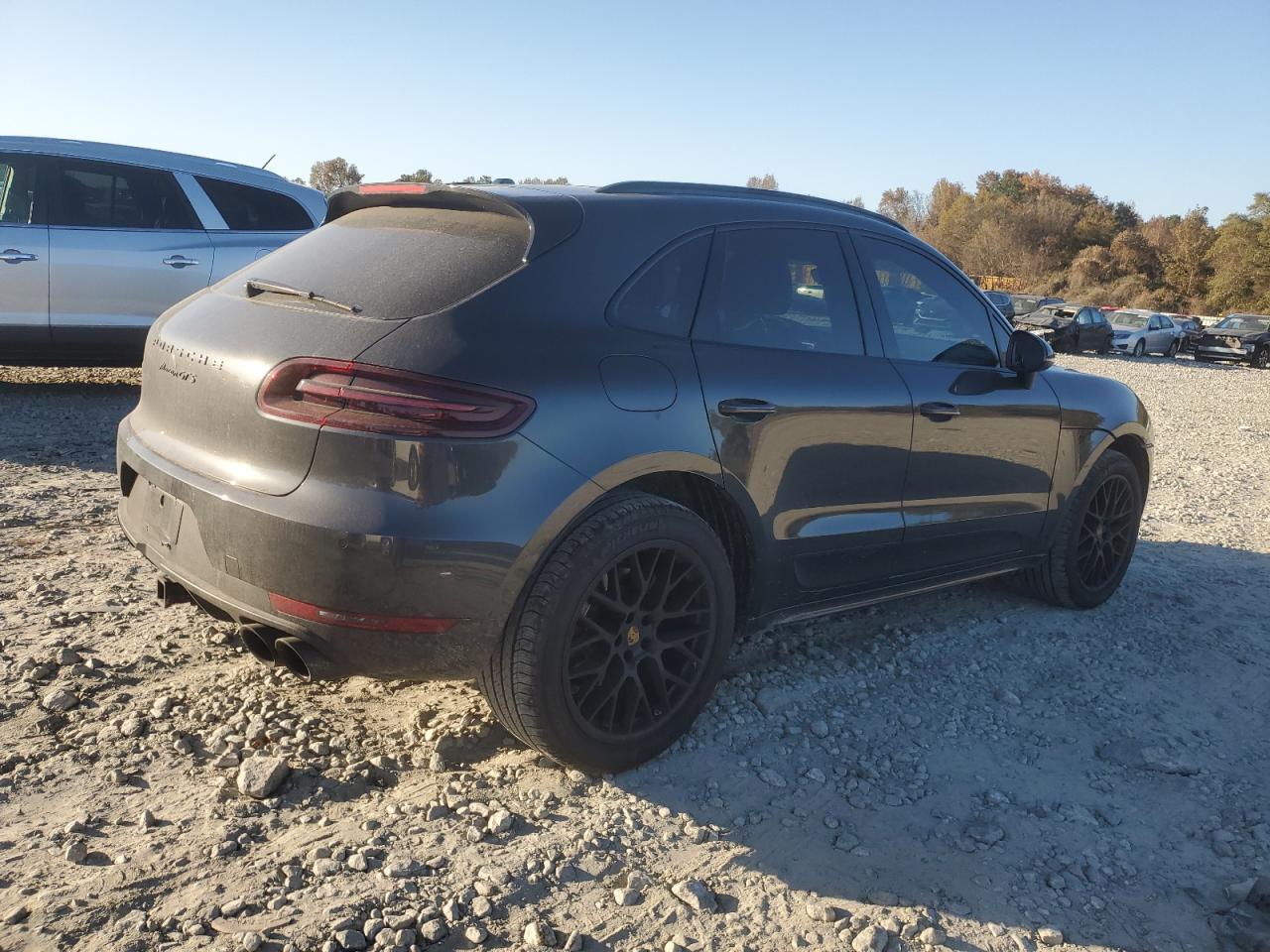 PORSCHE MACAN GTS