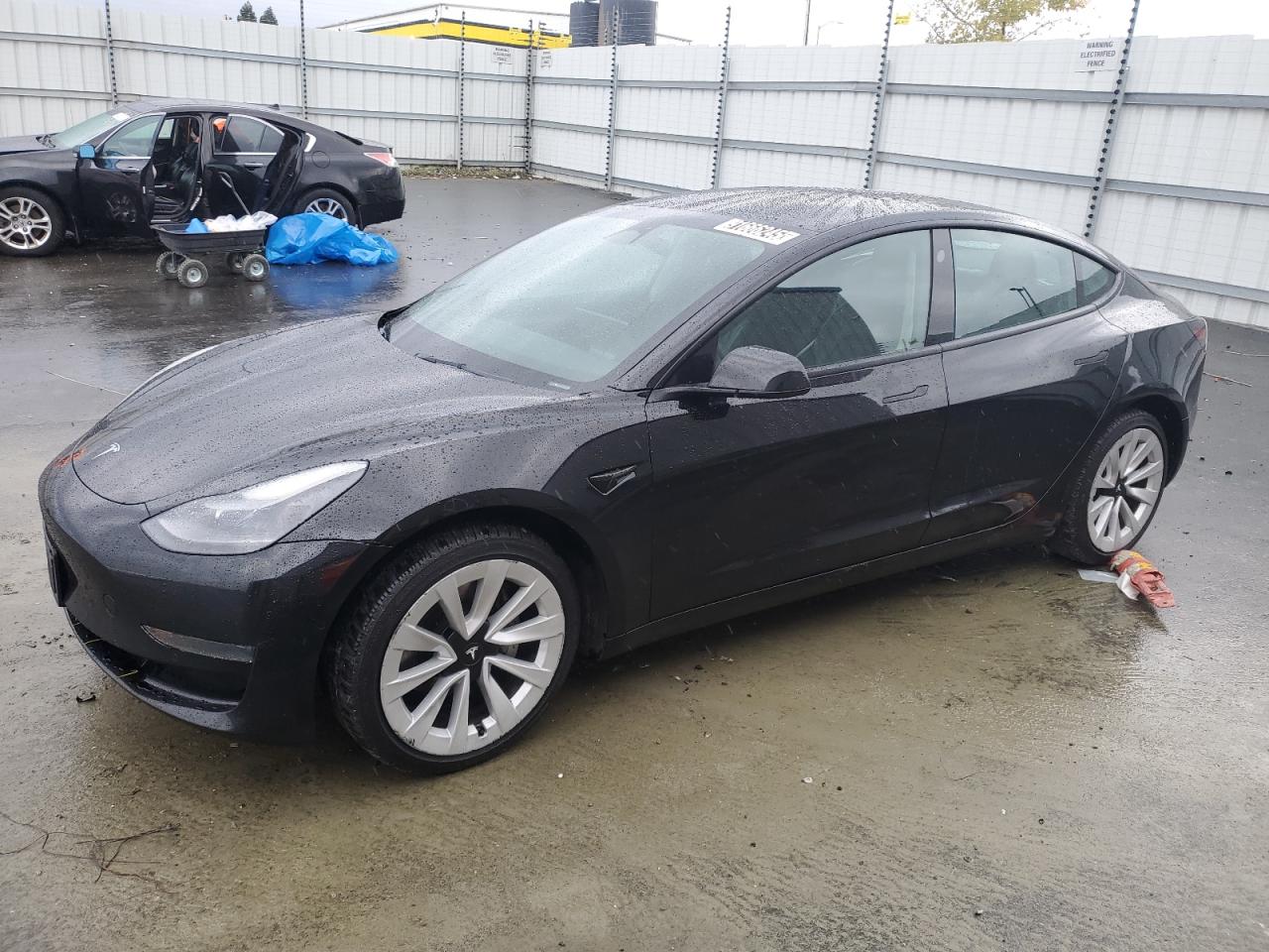 Lot #3304603438 2022 TESLA MODEL 3