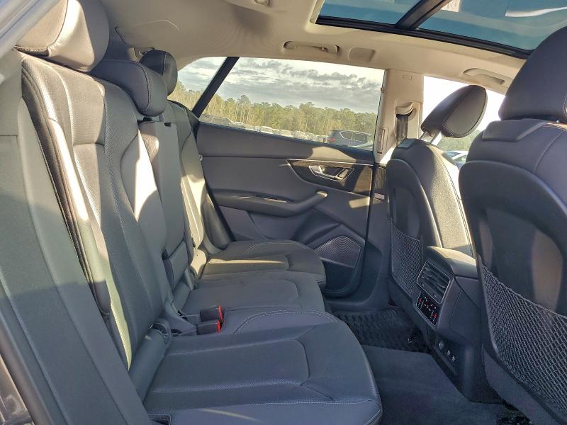 2020 AUDI Q8 PRESTIG #3304472584