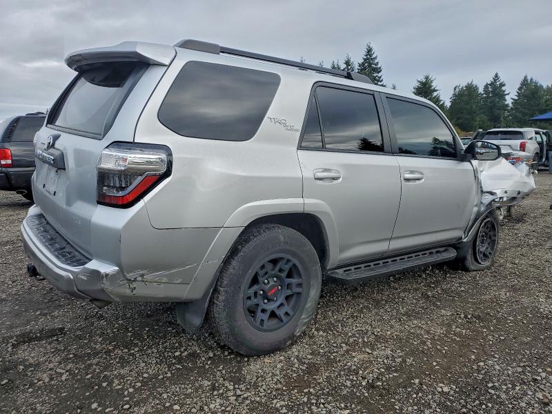 2022 TOYOTA 4RUNNER SR #3312301786