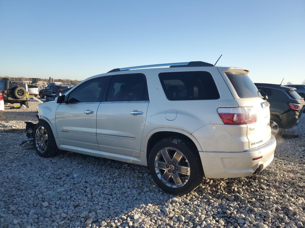 GMC ACADIA DENALI