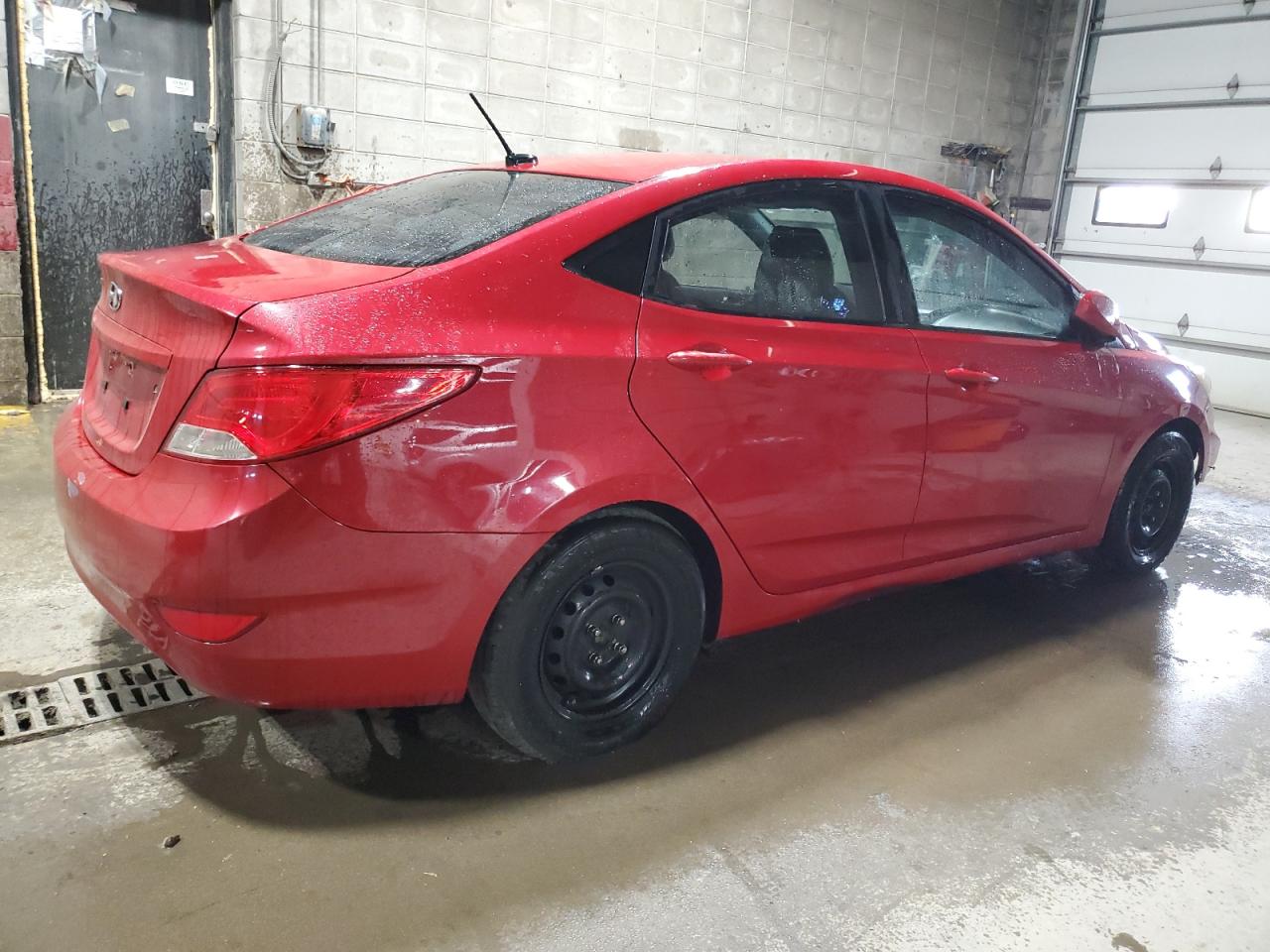 HYUNDAI ACCENT SE