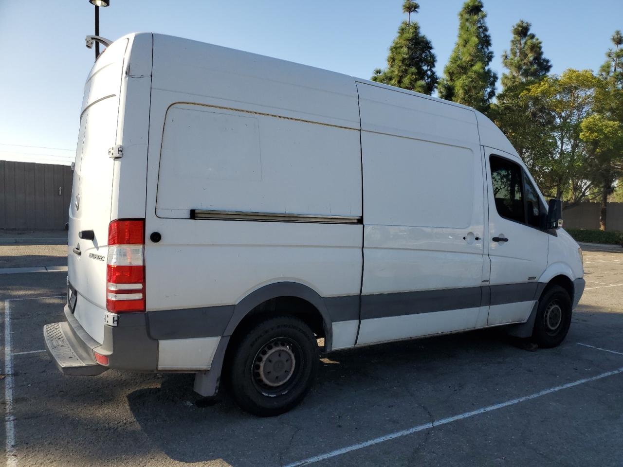 MERCEDES-BENZ SPRINTER 2500