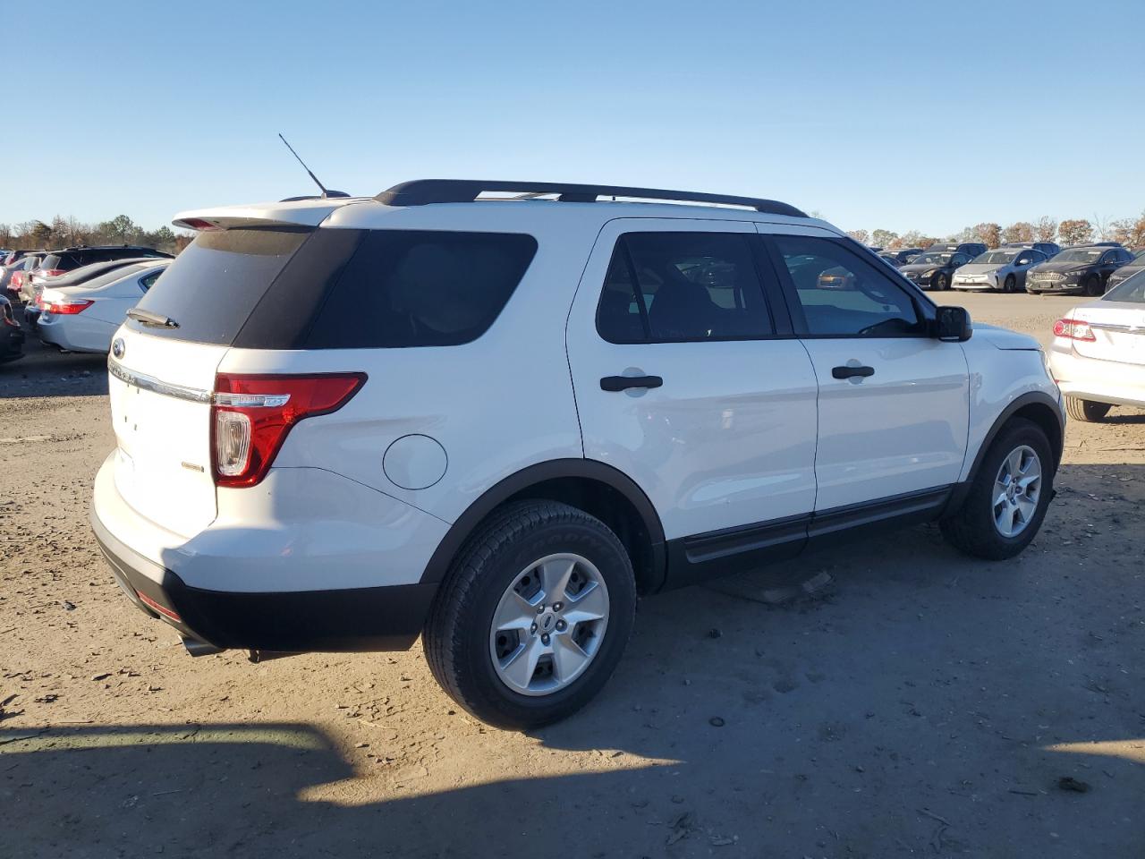 FORD EXPLORER