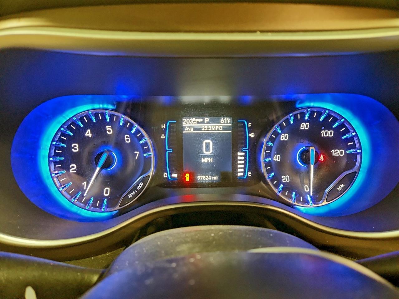 CHRYSLER VOYAGER LXI