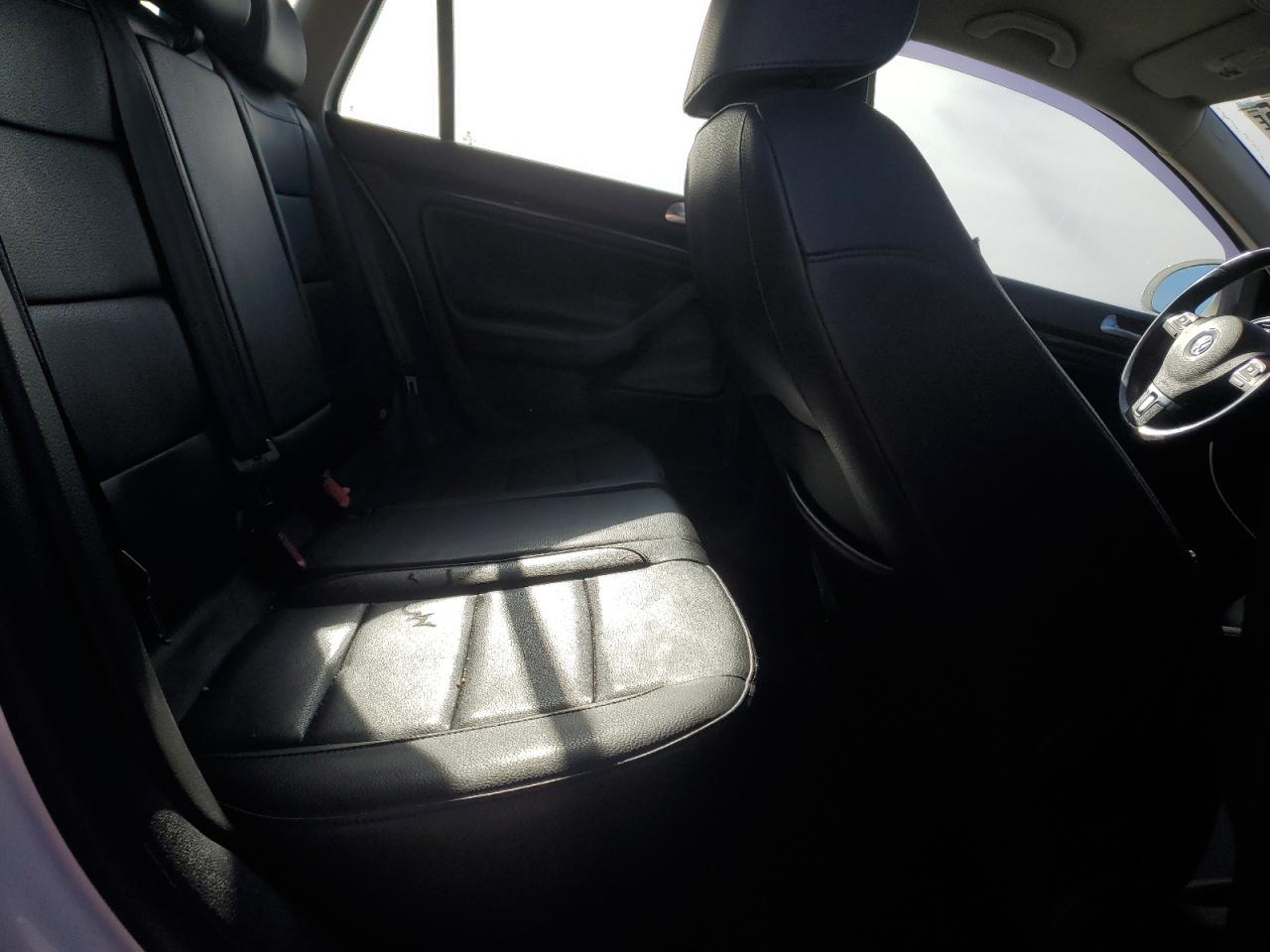 VOLKSWAGEN JETTA TDI