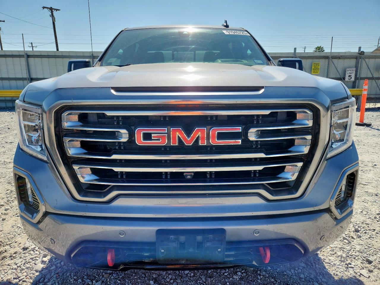 GMC SIERRA K1500 AT4