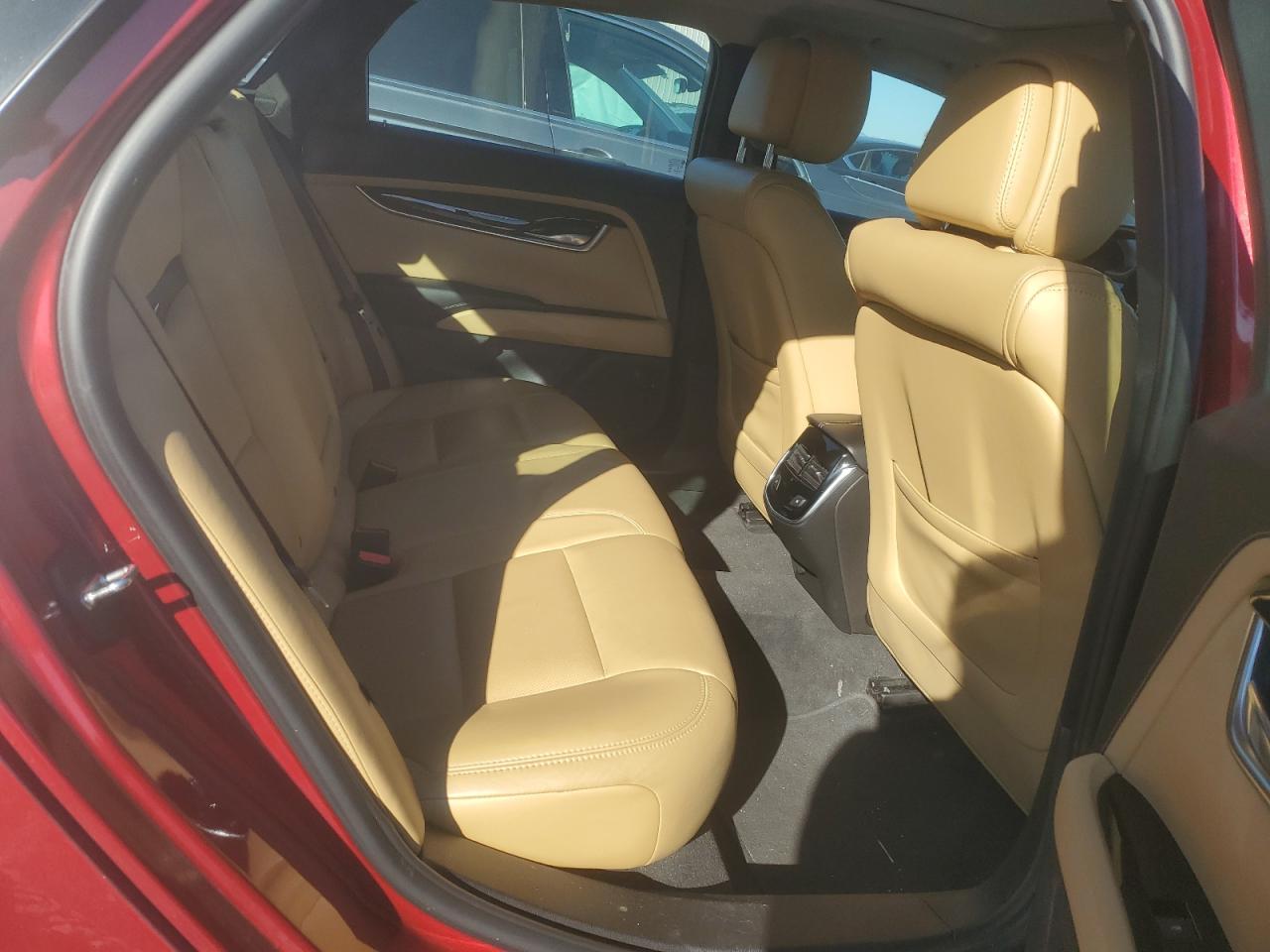 CADILLAC XTS LUXURY COLLECTION