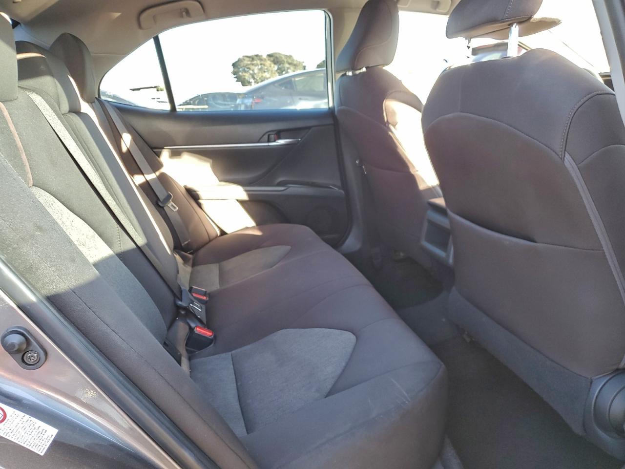 Lot #3318065395 2018 TOYOTA CAMRY L