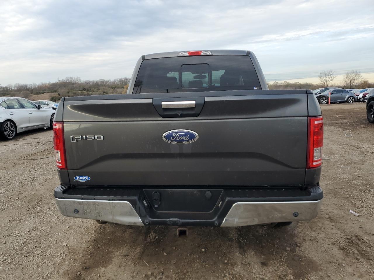 FORD F-150 SUPERCREW