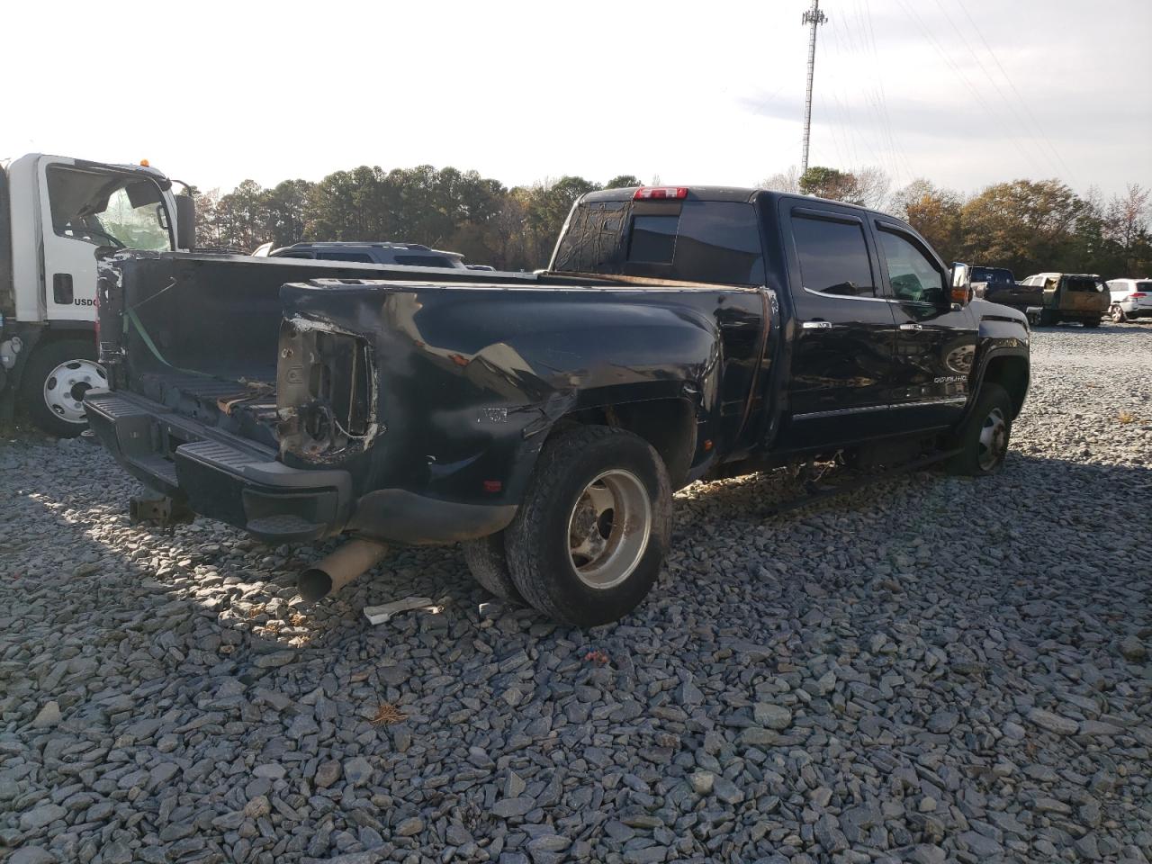 GMC SIERRA K3500 DENALI