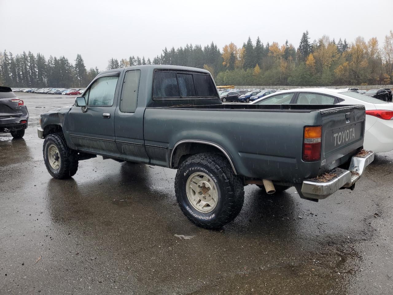 Lot #3290214237 1993 TOYOTA PICKUP 1/2