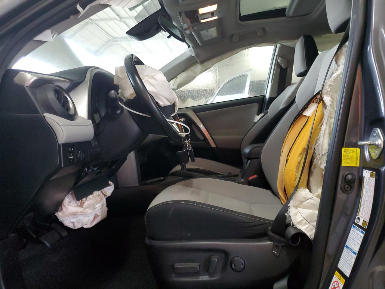 TOYOTA RAV4 ADVENTURE