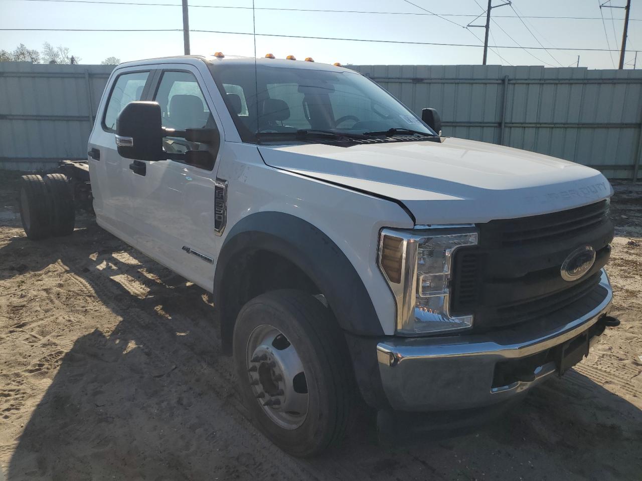 FORD F-550 SUPER DUTY