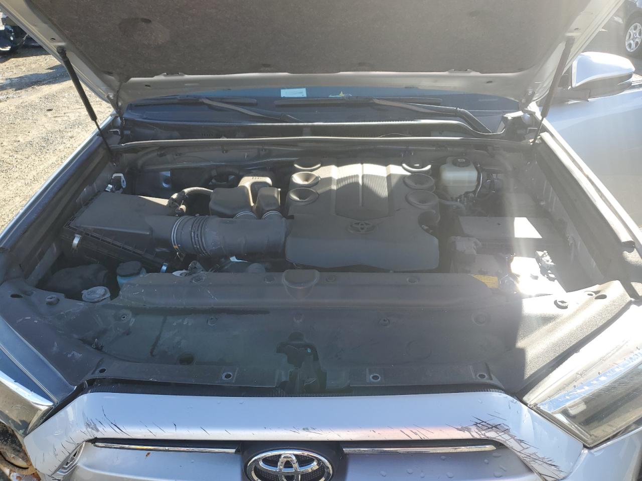 TOYOTA 4RUNNER SR5/SR5 PREMIUM