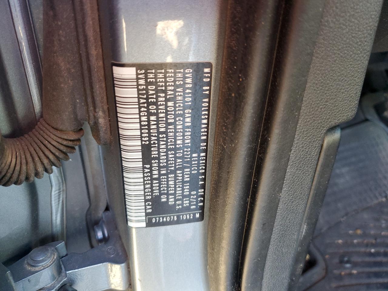 VOLKSWAGEN BEETLE S/SE