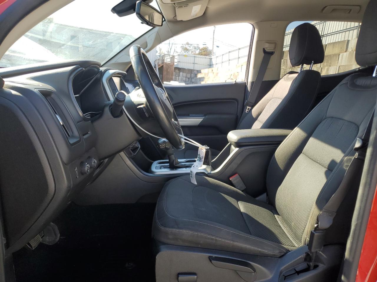 CHEVROLET COLORADO LT