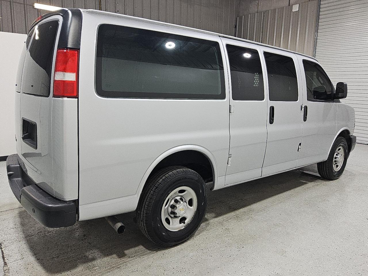 CHEVROLET EXPRESS G2