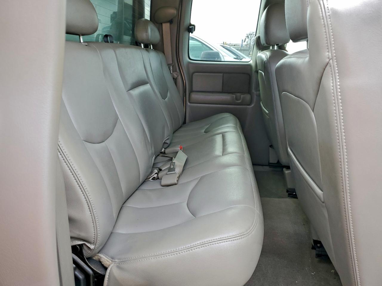 Lot #3297899831 2003 GMC NEW SIERRA