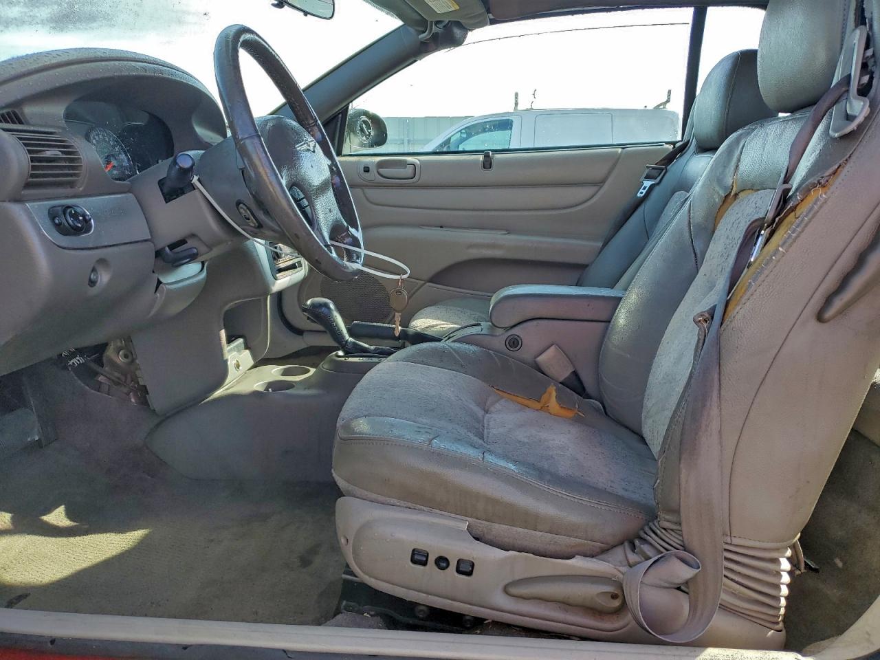 Lot #3301859024 2005 CHRYSLER SEBRING TO