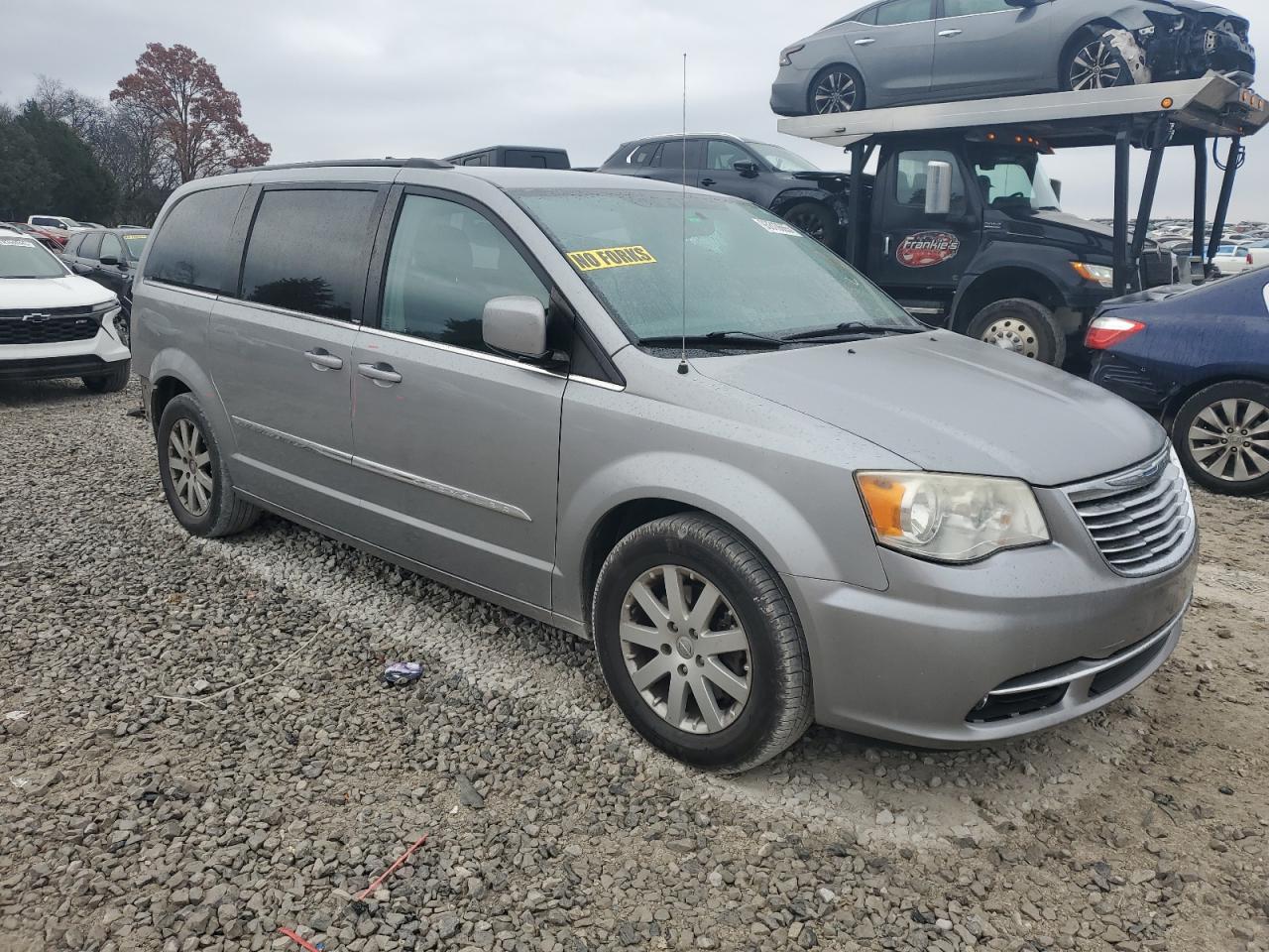 CHRYSLER TOWN & COUNTRY TOURING