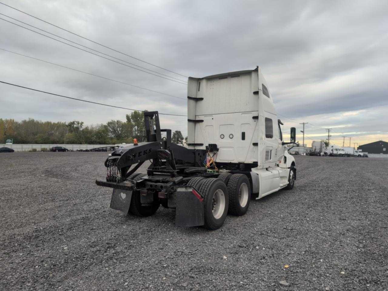 Lot #3291300454 2020 INTERNATIONAL LT625