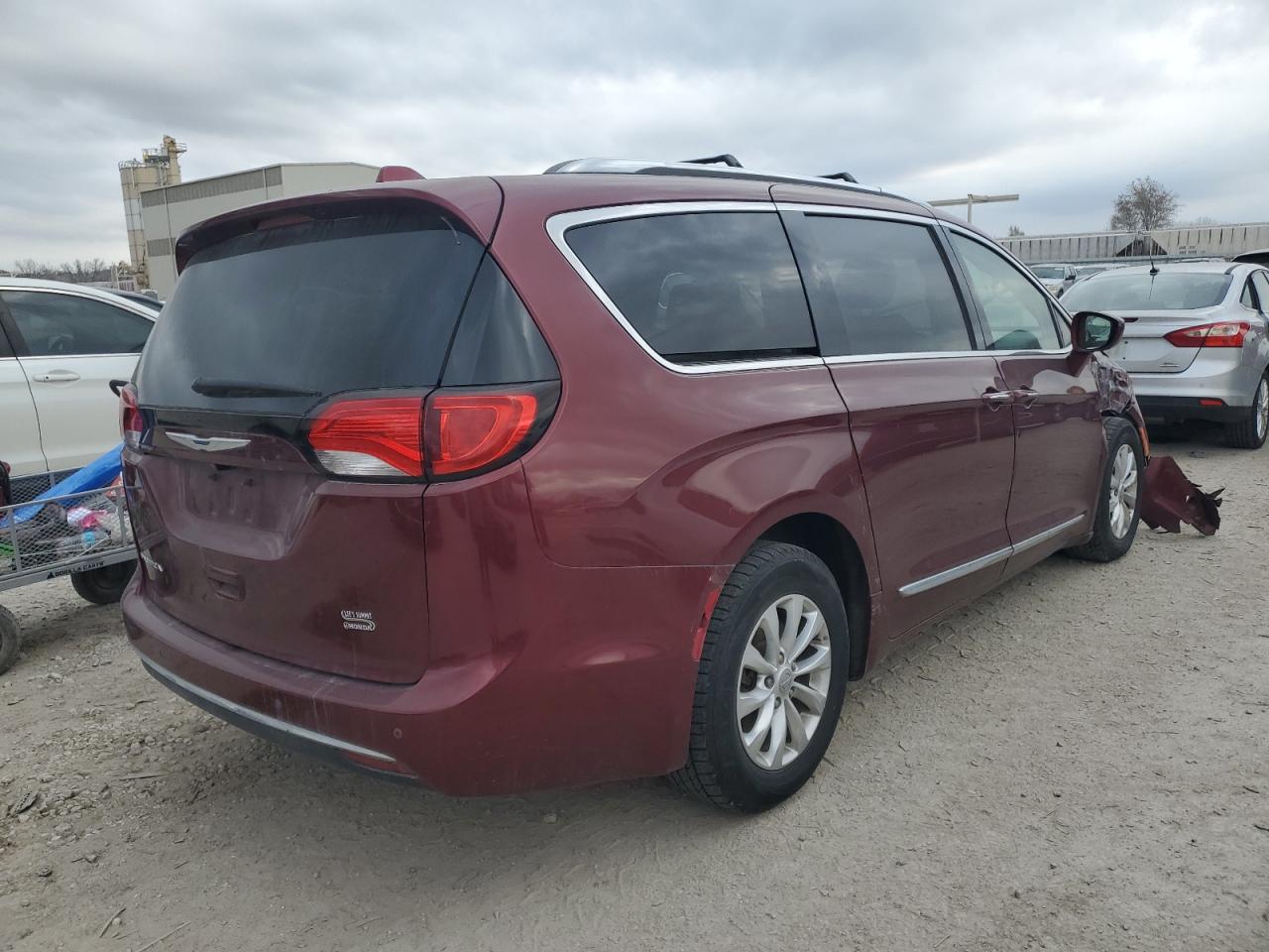 CHRYSLER PACIFICA TOURING L