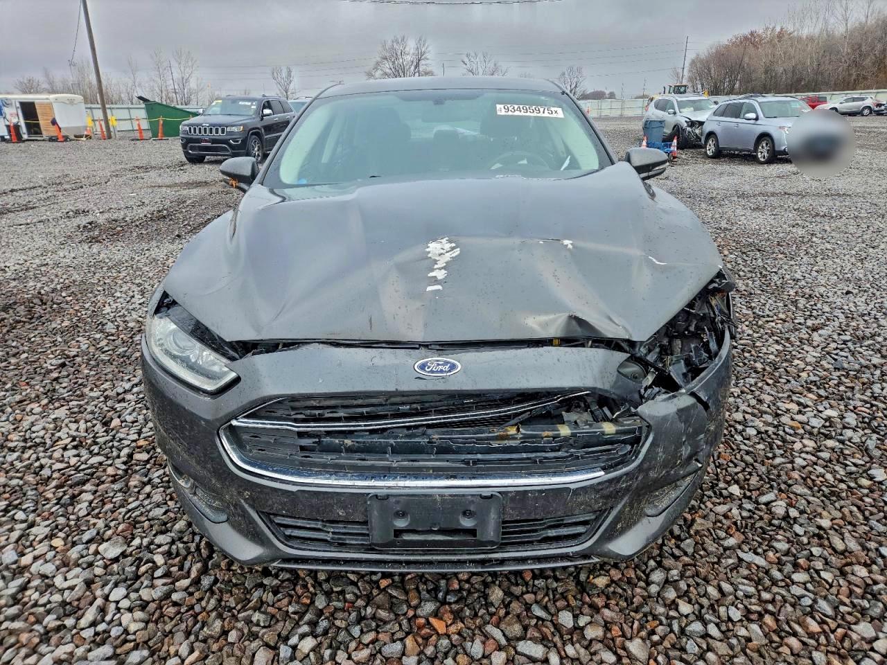 FORD FUSION SE