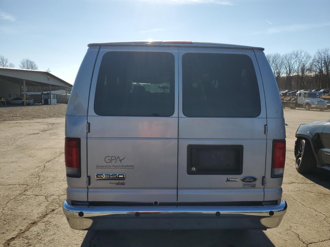 FORD ECONOLINE E350 SUPER DUTY WAGON