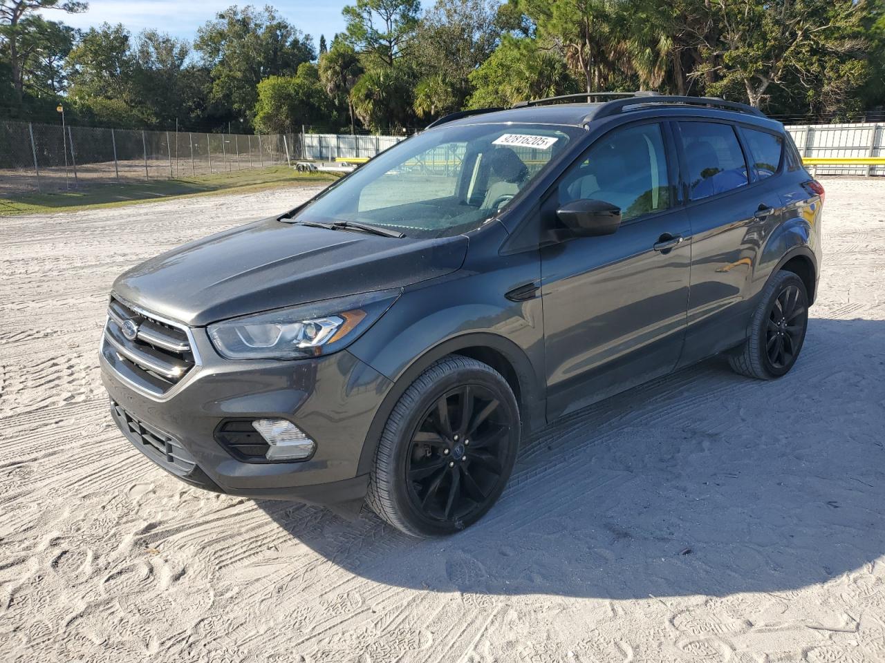 FORD ESCAPE SE