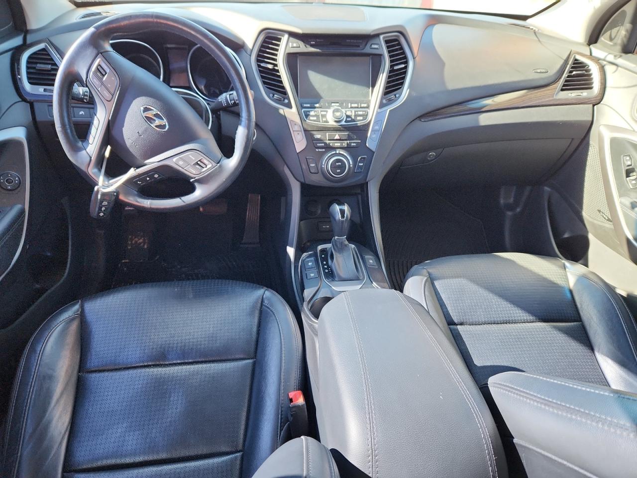 Lot #3311506249 2015 HYUNDAI SANTA FE S