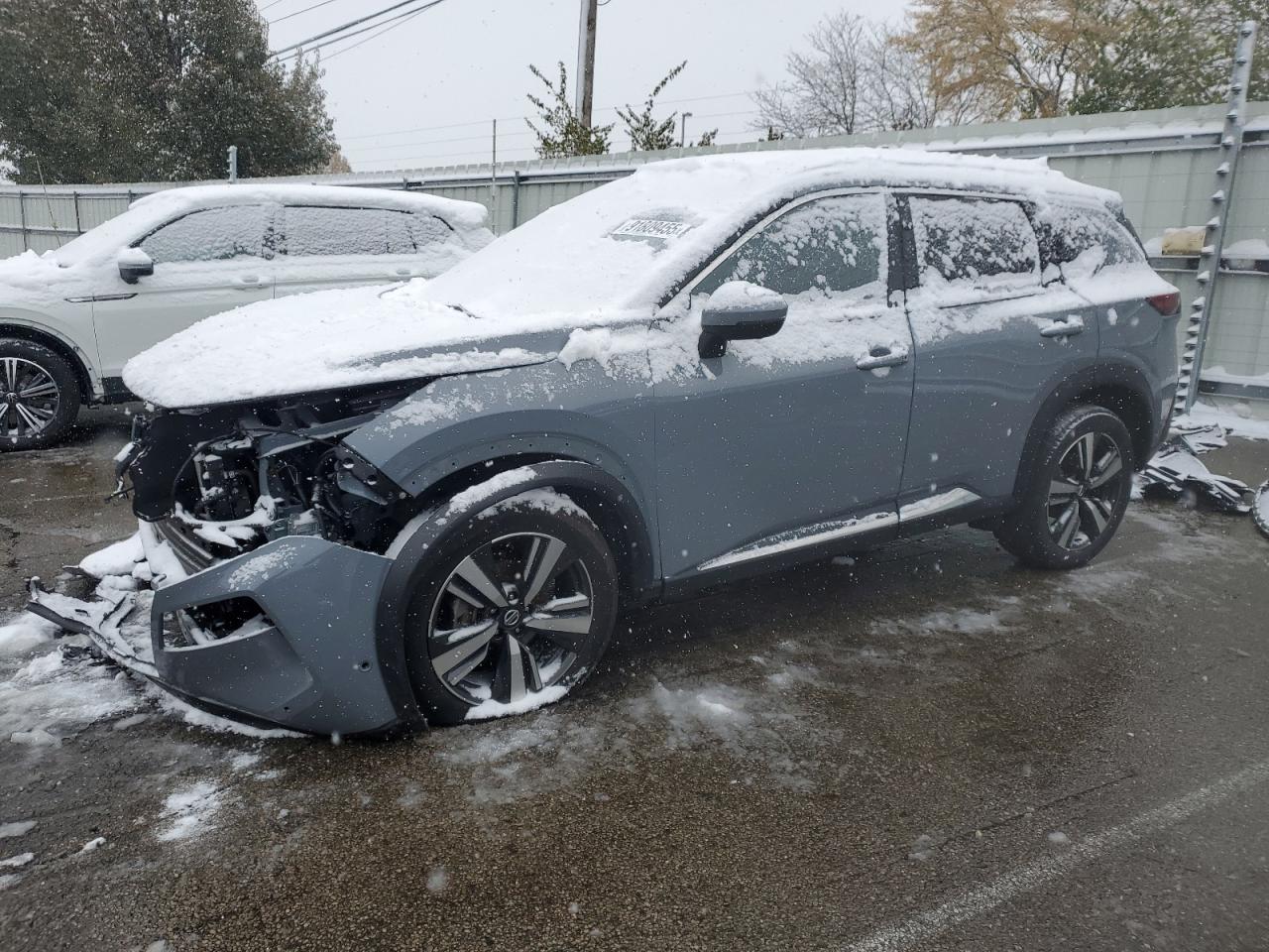 NISSAN ROGUE PLATINUM