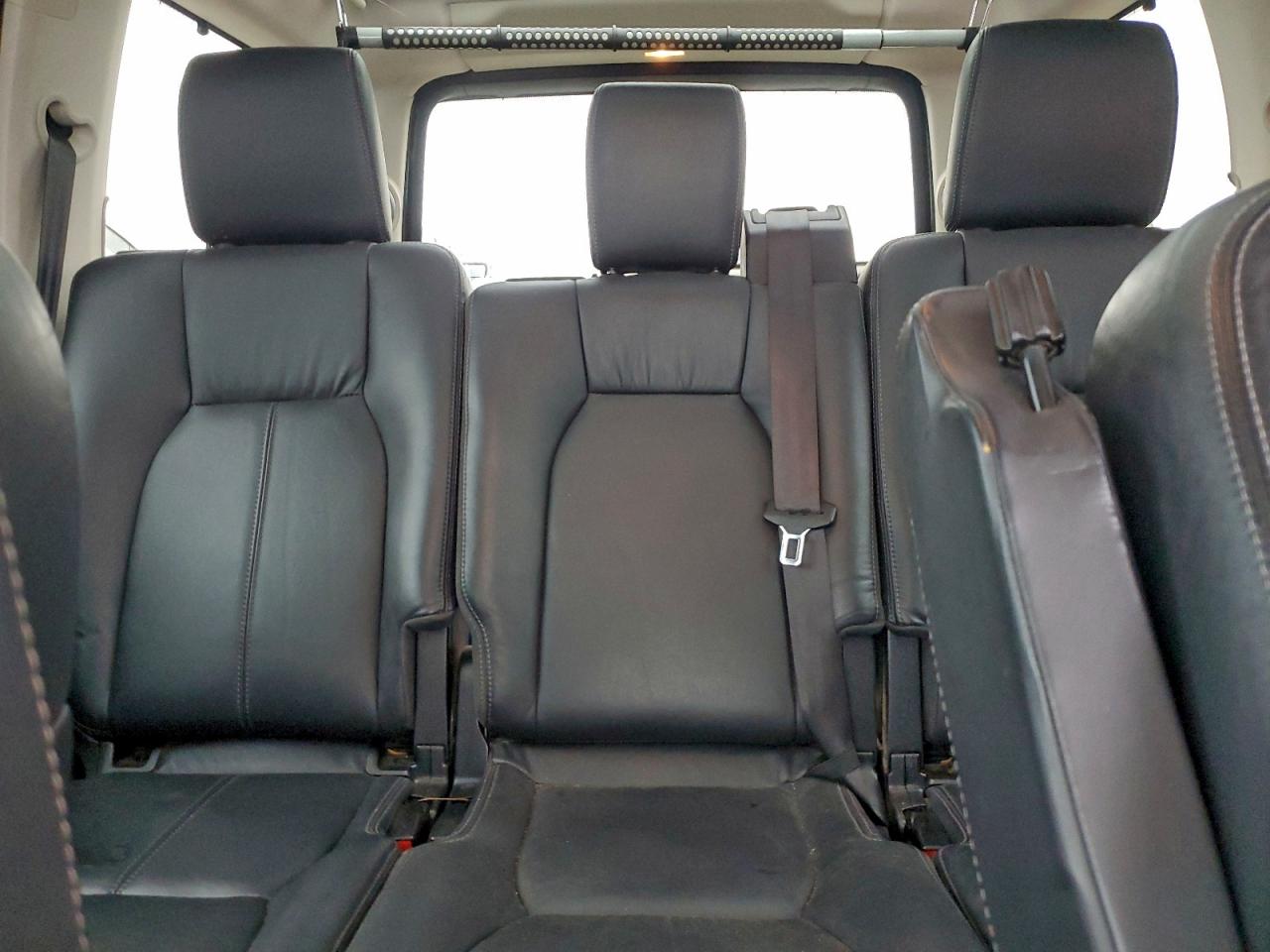 LAND ROVER LR4 HSE LUXURY