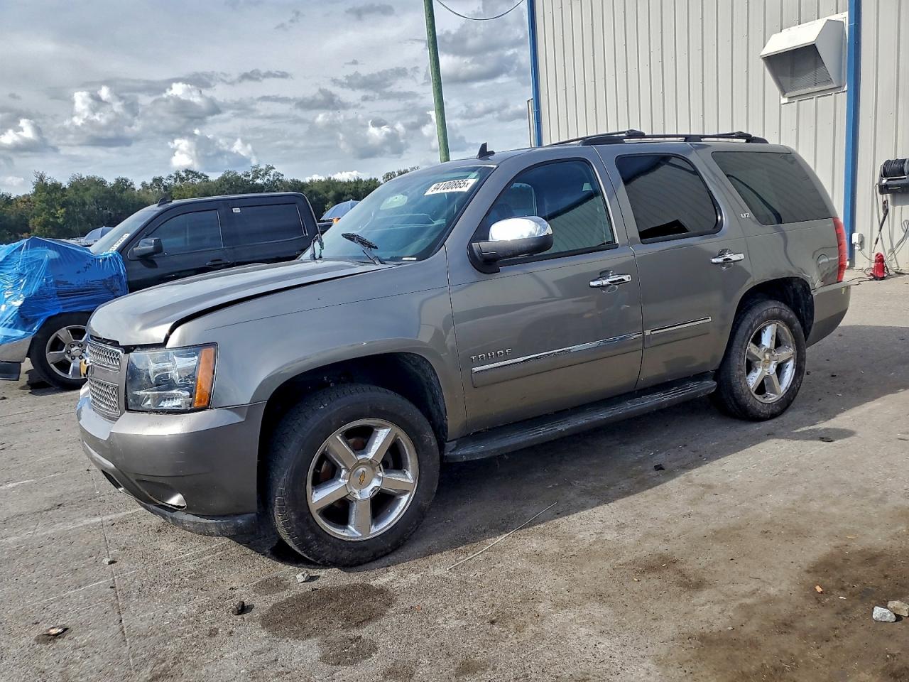 CHEVROLET TAHOE C1500 LTZ