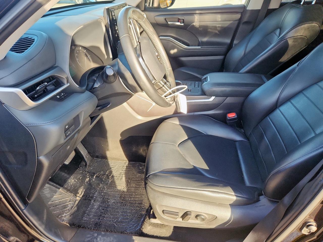 TOYOTA HIGHLANDER XLE