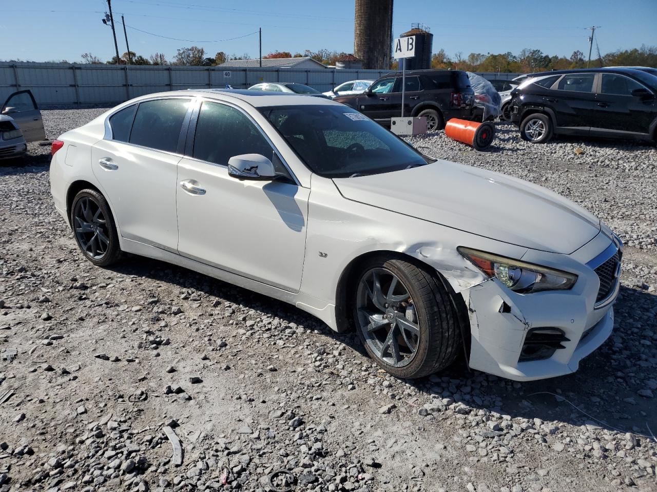 INFINITI Q50 BASE